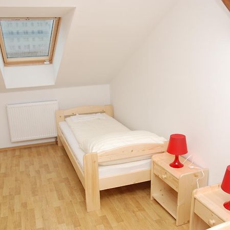 In Vino Bed & Breakfast Pohořelice エクステリア 写真